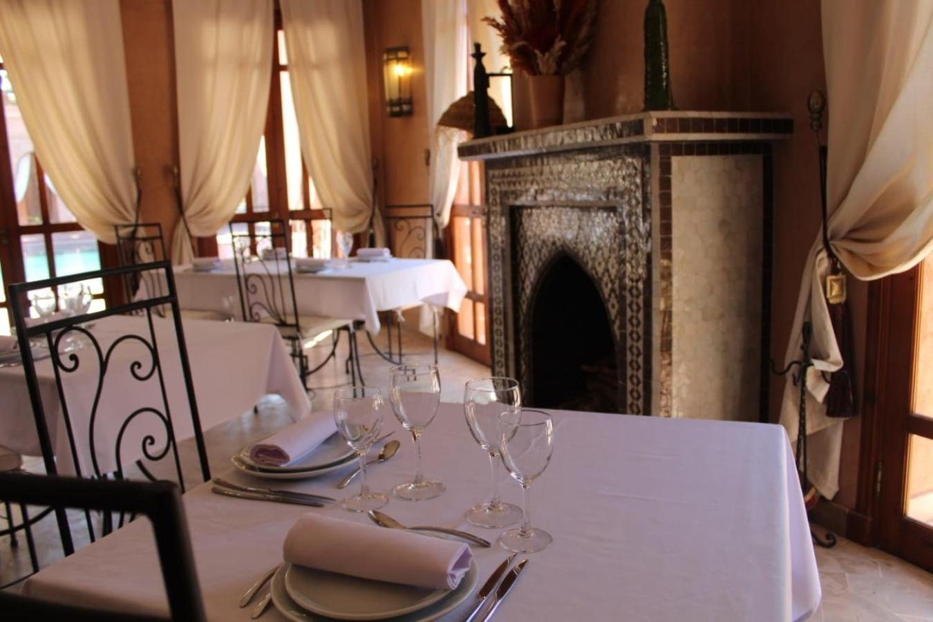 Domaine Casa Cecilia Hotell Ouled Moumen Exteriör bild